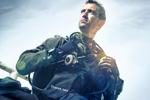 SSI Dry Suit Diver + eLearning Bundle