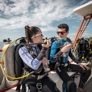 learn to scuba dive in aquatica diving centre malta with our ssi course boat diving
