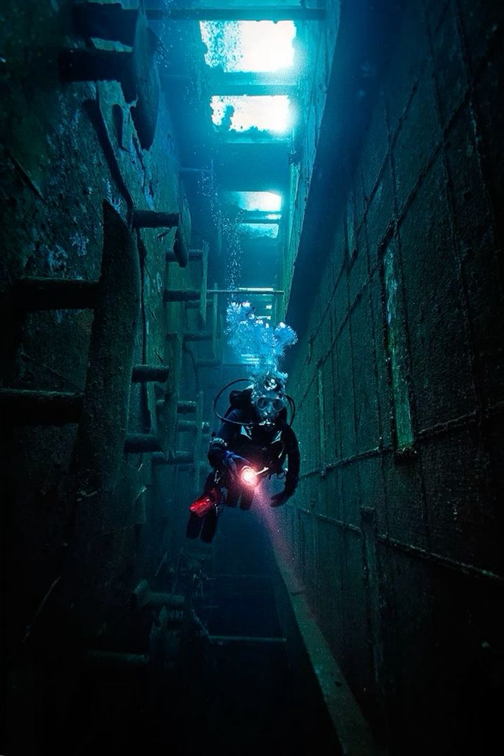 learn to scuba dive aquatica diving centre malta with our bundle ssi specialties pay 4 and get 5